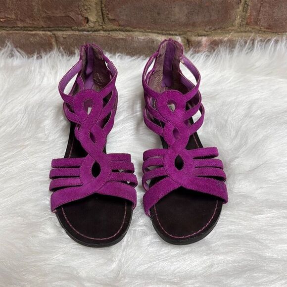 Steve Madden Women’s Magenta Pink Gladiator Leather Sandal Size 8 - Picture 2 of 9